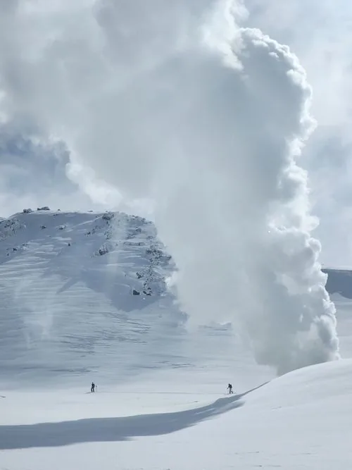Exploring steaming volcanic vents
